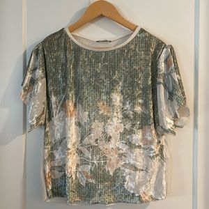 Zara Green Floral Velvet Flutter Slit Sleeve Blouse M